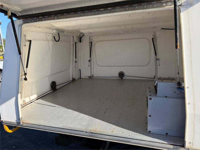 2022 TOYOTA HILUX WORKMATE (4x4) GUN125R WHITE