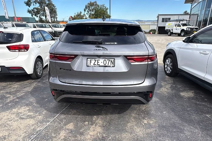 2023 Jaguar F-PACE P250 R-Dynamic SE