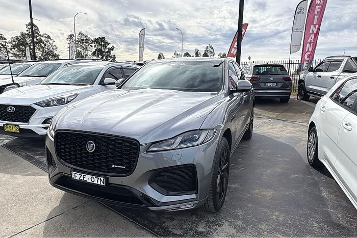 2023 Jaguar F-PACE P250 R-Dynamic SE