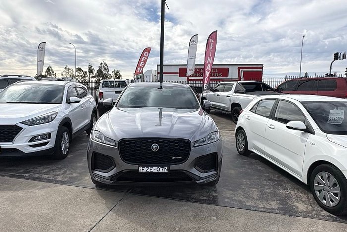 2023 Jaguar F-PACE P250 R-Dynamic SE