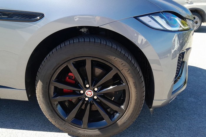 2023 Jaguar F-PACE P250 R-Dynamic SE