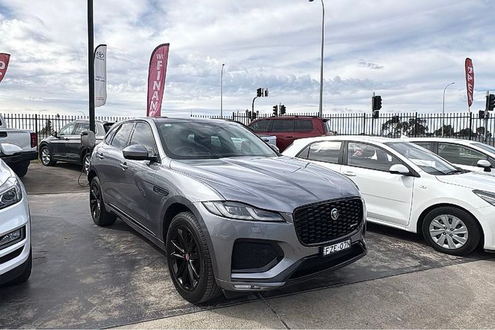 2023 Jaguar F-PACE P250 R-Dynamic SE