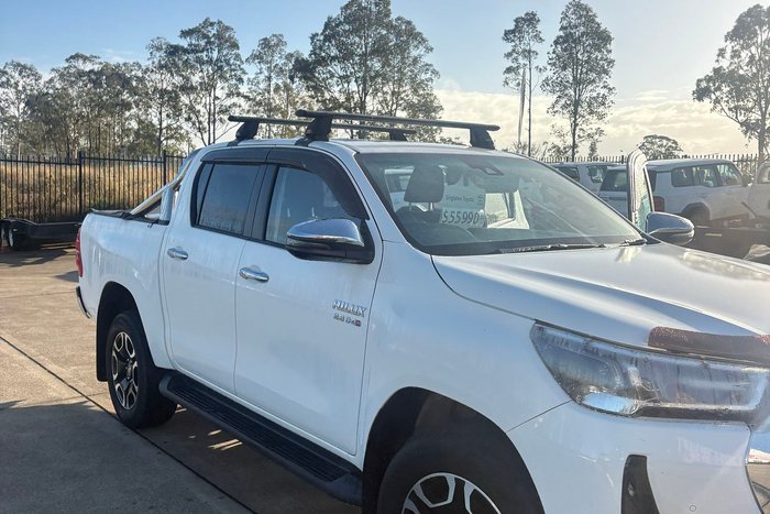 2021 Toyota Hilux SR5 GUN126R Glacier White