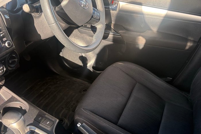 2021 Toyota Hilux SR5 GUN126R Glacier White