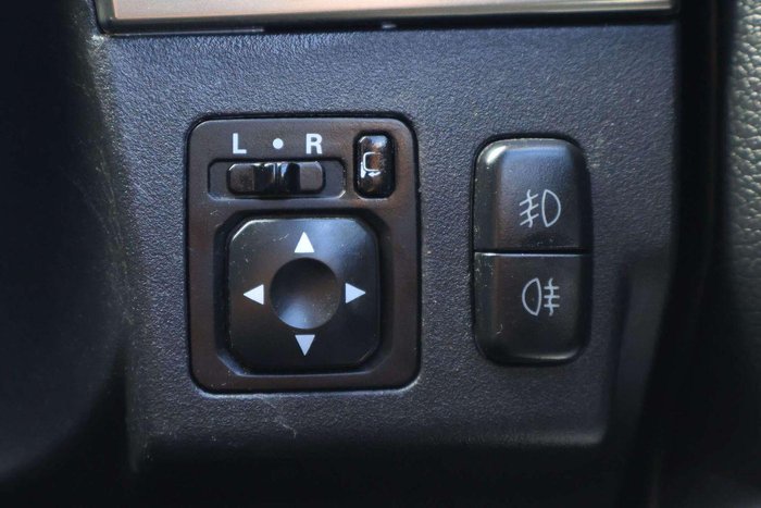 2017 Mitsubishi Pajero GLS