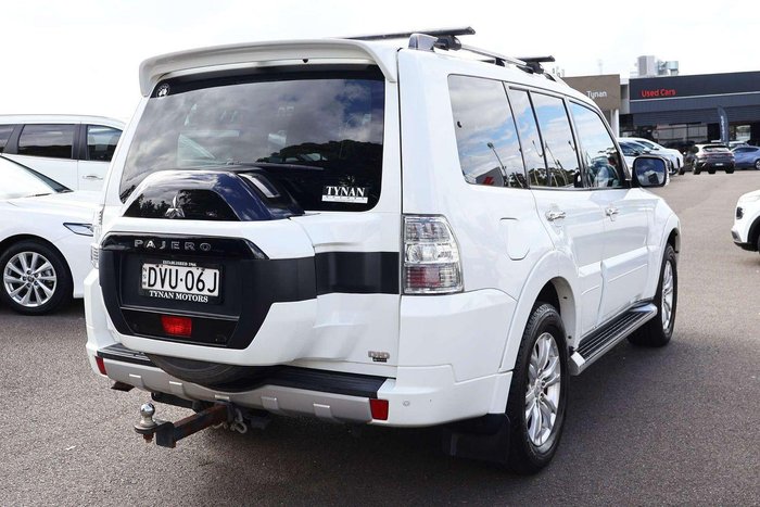 2017 Mitsubishi Pajero GLS