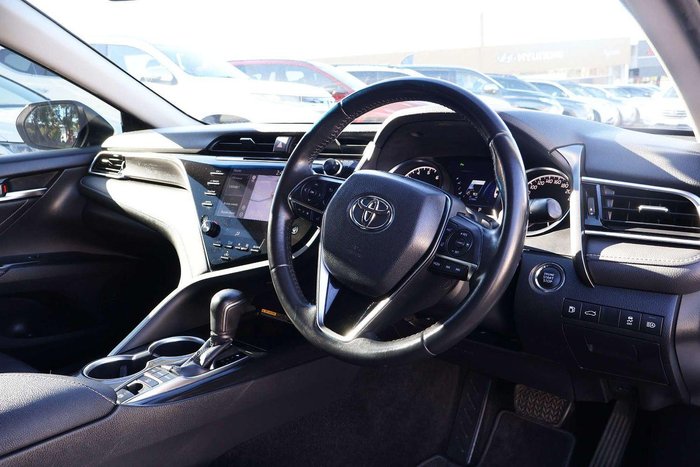 2018 Toyota Camry SX