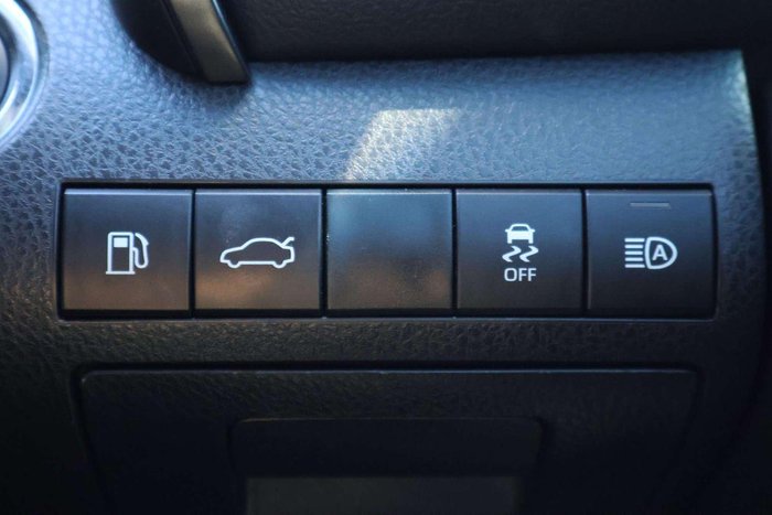 2018 Toyota Camry SX
