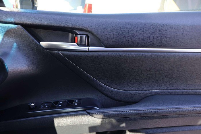 2018 Toyota Camry SX