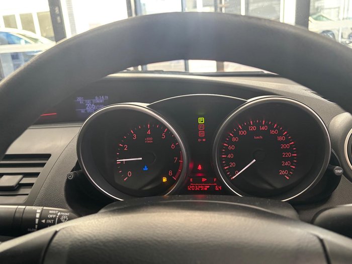 2011 Mazda 3 Neo