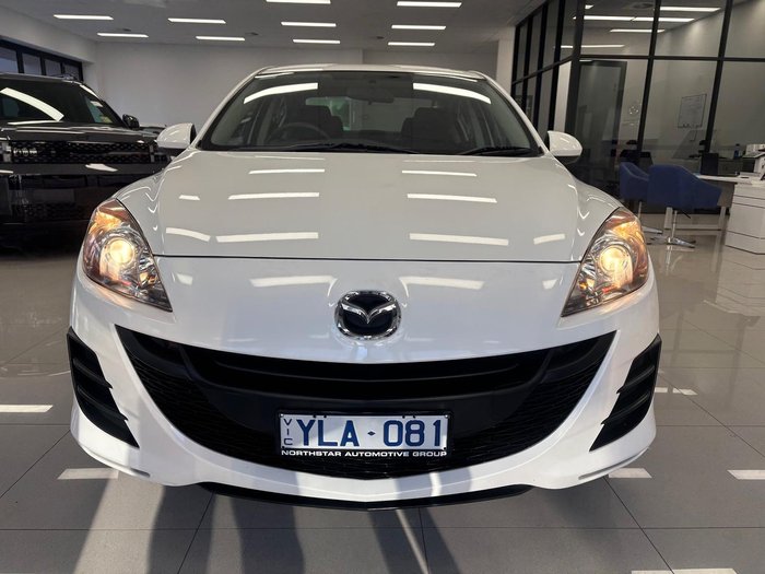 2011 Mazda 3 Neo