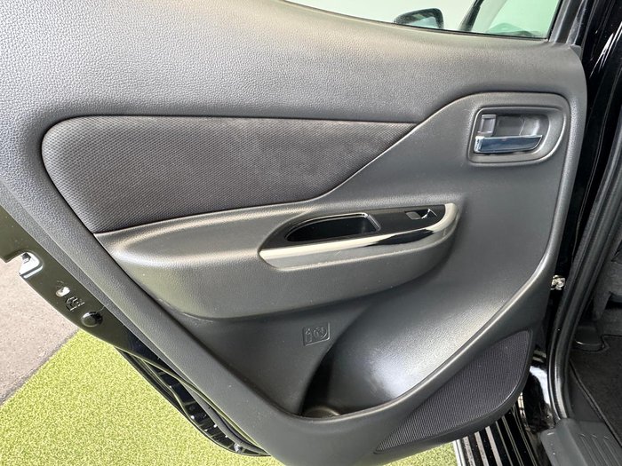 2021 Mitsubishi Triton GLS