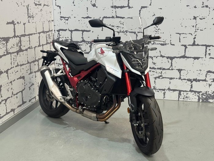 2024 Honda CB750 Hornet CB White