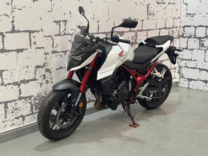 2024 Honda CB750 Hornet CB White