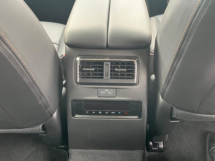 2024 Mazda CX-80 D50e Touring