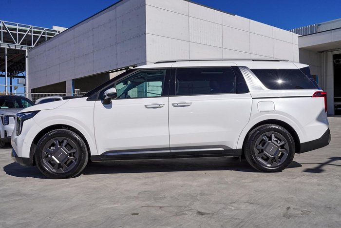 2025 Kia Carnival GT-Line HEV
