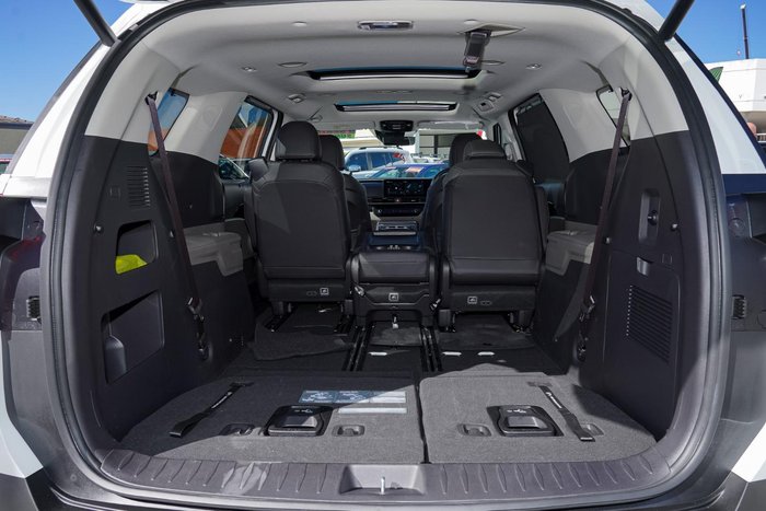 2025 Kia Carnival GT-Line HEV