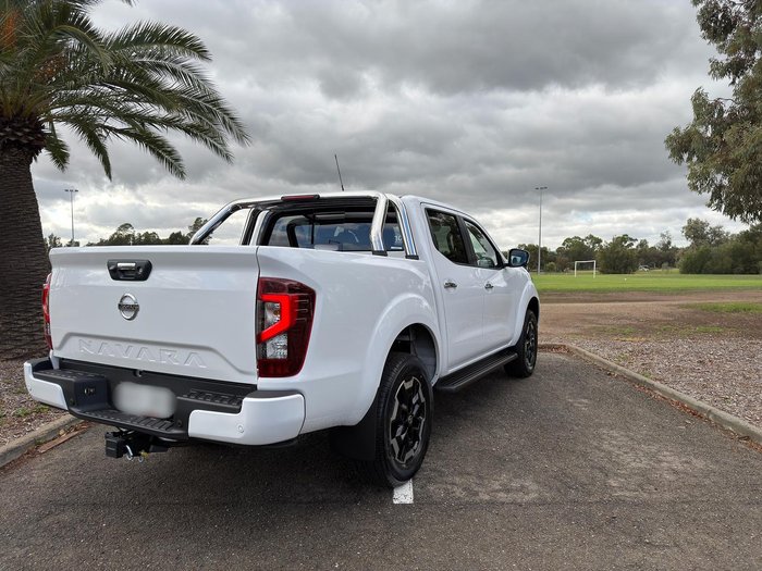 2025 Nissan Navara ST-X
