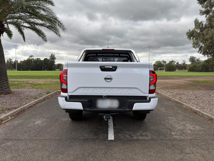2025 Nissan Navara ST-X