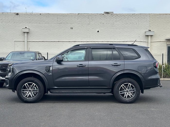 2025 Ford Everest Trend