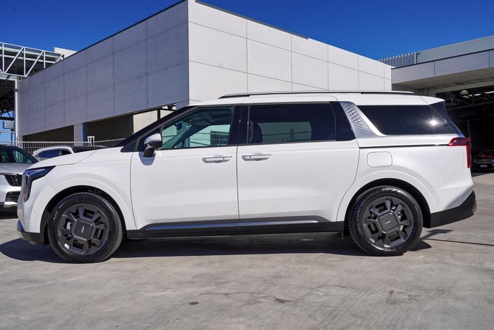 2025 Kia Carnival GT-Line HEV