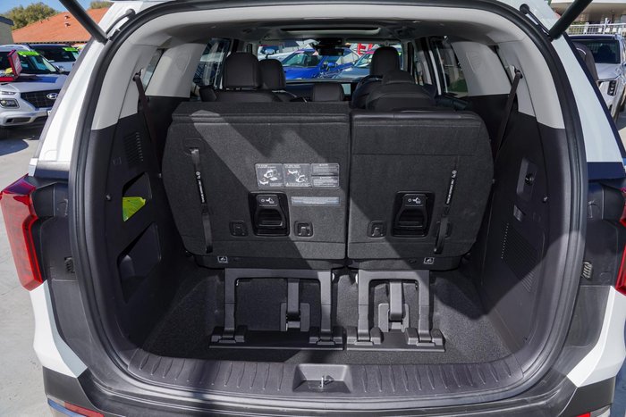 2025 Kia Carnival GT-Line HEV