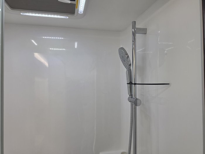 2026 Traveller Track 20' Ensuite