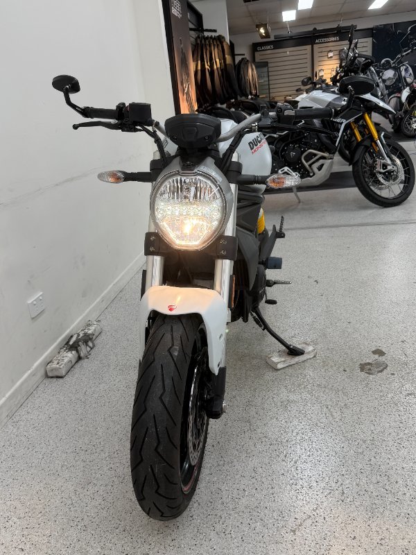 2020 DUCATI MONSTER 659 (WHITE) White