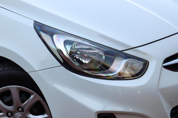 2012 Hyundai Accent Active