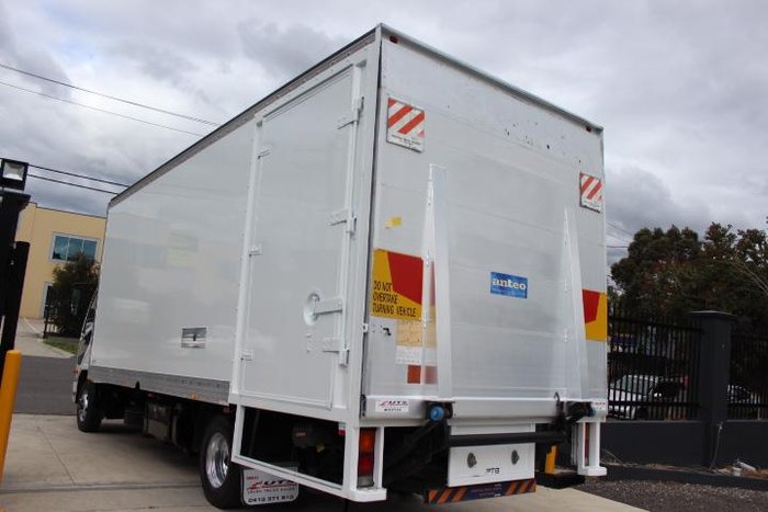 2022 Fuso Fighter 1124 WHITE
