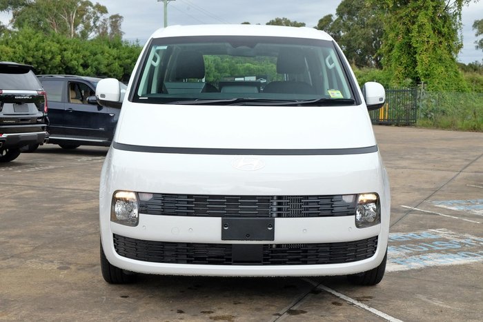 2026 Hyundai STARIA LOAD