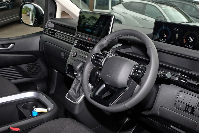 2026 Hyundai STARIA LOAD