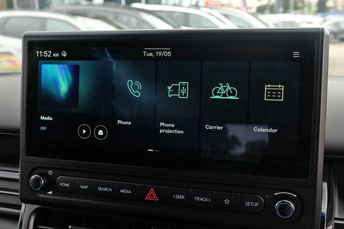 2026 Hyundai STARIA LOAD