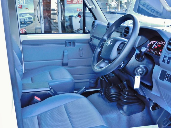 2024 Toyota Landcruiser Workmate