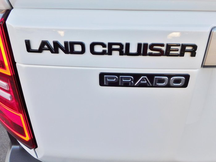 2024 Toyota Landcruiser Prado GXL