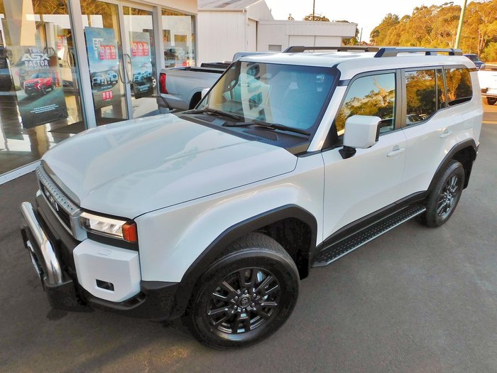 2024 Toyota Landcruiser Prado GXL