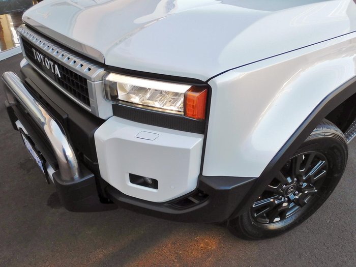 2024 Toyota Landcruiser Prado GXL