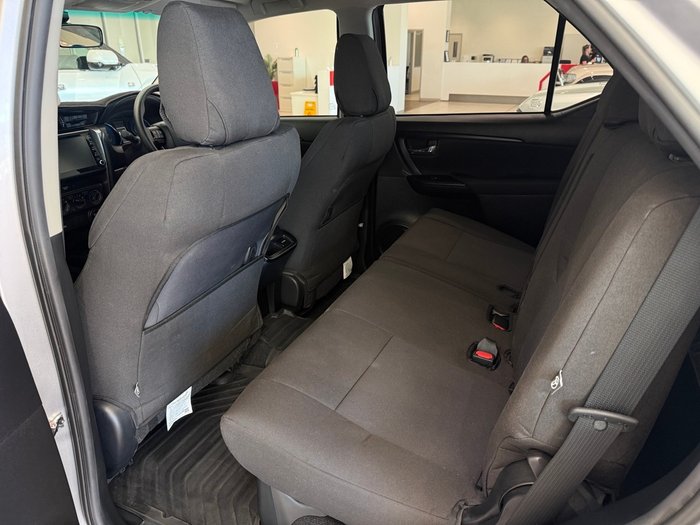 2024 Toyota Fortuner Fortuner 2.8L Dsl Wagon 6AT GX B239580 001