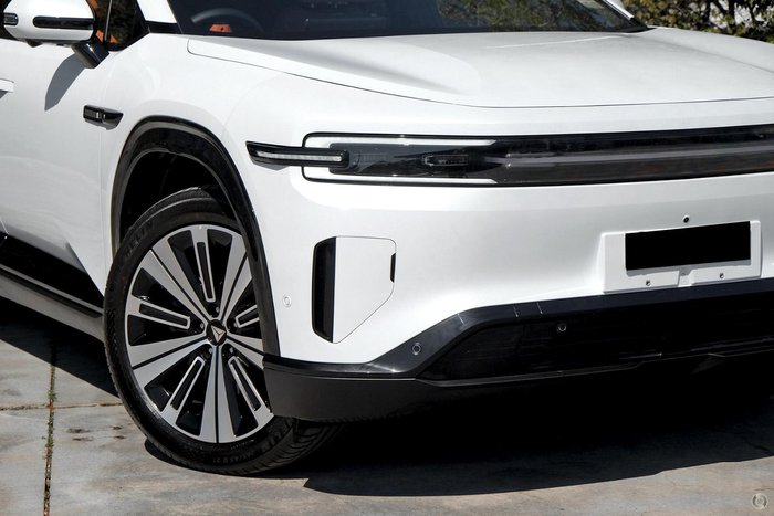 2025 Deepal E07