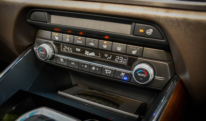 2021 Mazda CX-9 Azami LE