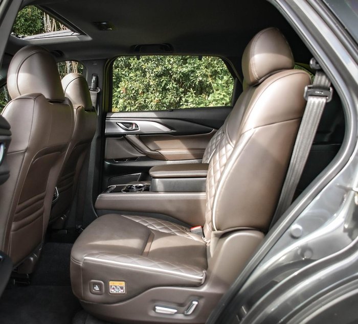 2021 Mazda CX-9 Azami LE