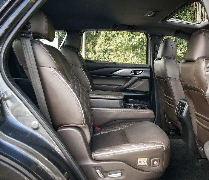 2021 Mazda CX-9 Azami LE