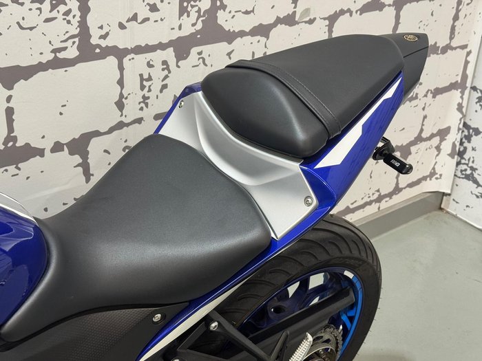 2016 Yamaha YZF-R3 R3