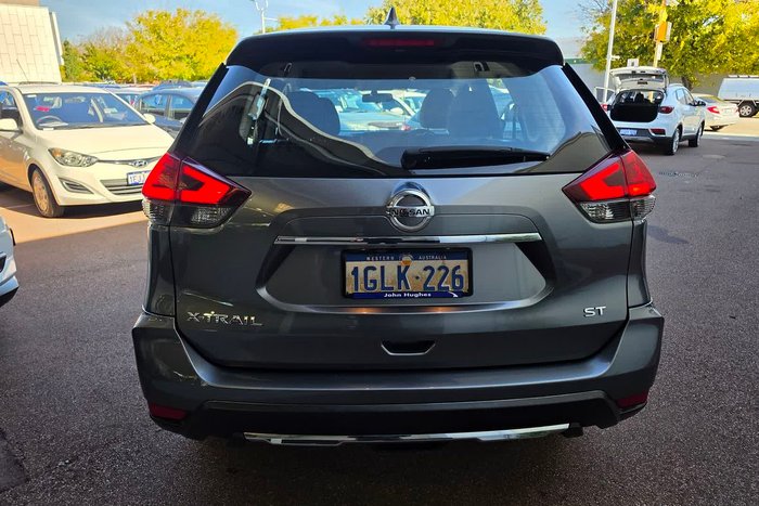 2017 Nissan X-TRAIL ST