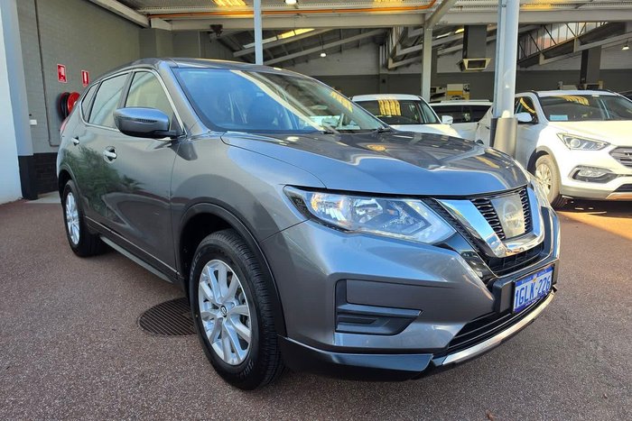 2017 Nissan X-TRAIL ST