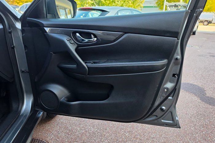2017 Nissan X-TRAIL ST