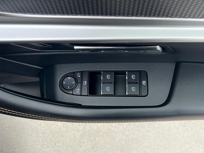 2024 Mazda CX-80 D50e Touring