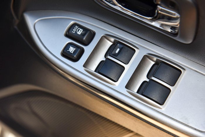 2015 Mitsubishi Pajero GLS