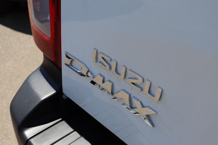 2026 Isuzu D-MAX X-RIDER