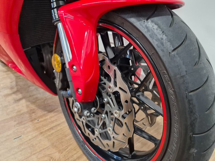 2013 Honda CBR600RR RED